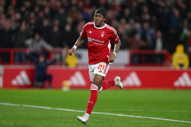 在足球比赛 在足球比赛