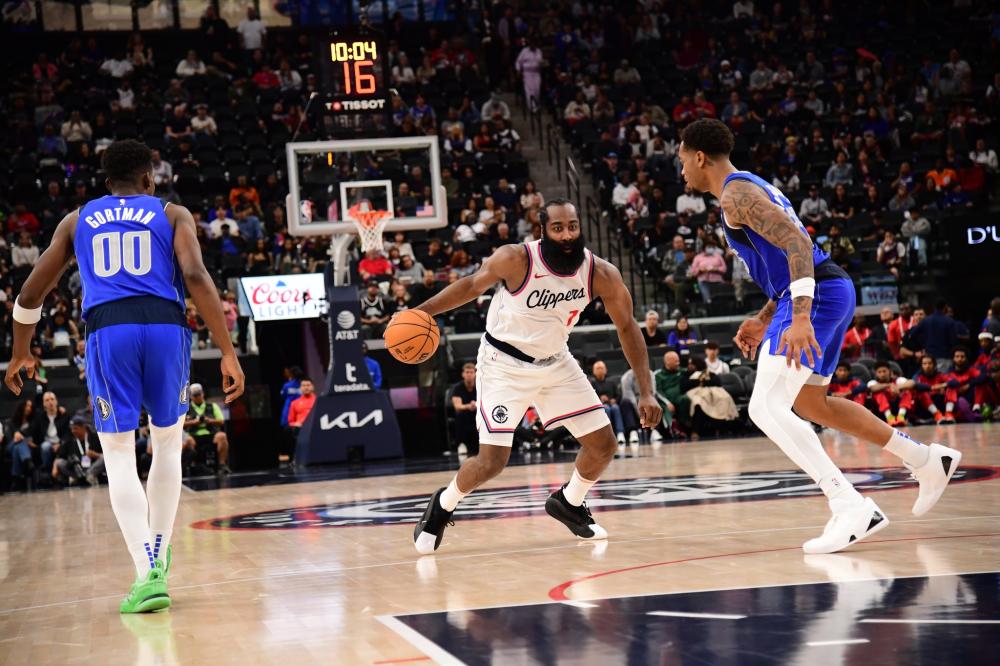 作为现役顶 作为现役顶